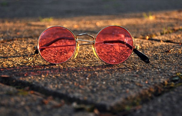 glasses-2832106_960_720